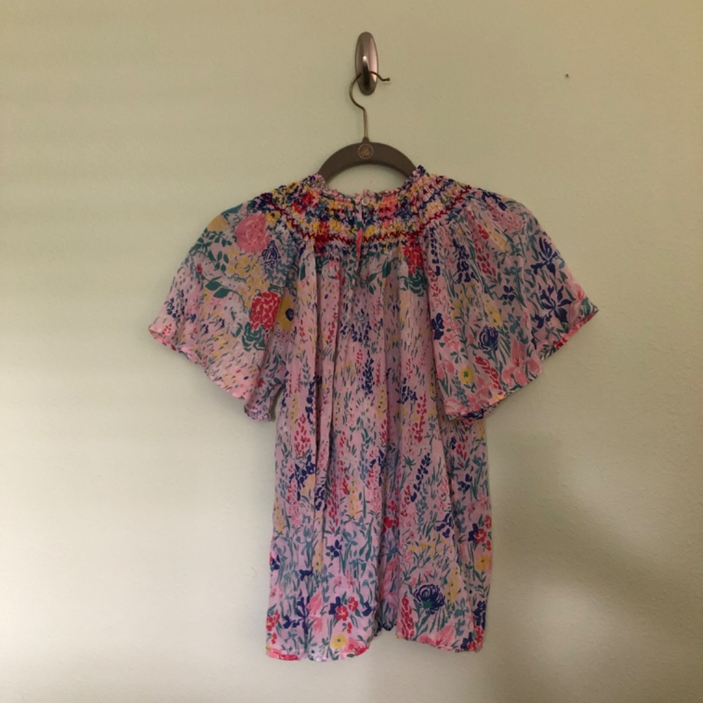 Banjanan Anthropologie floral Sofia top flutter sleeve smocked yoke button back - Picture 8 of 13